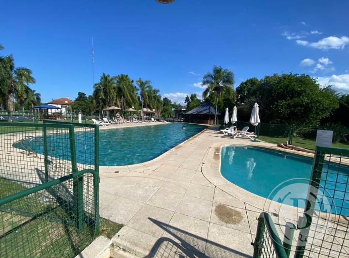 Terreno · 600m²