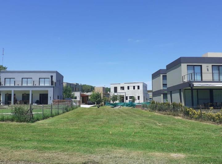 Terreno · 555m²