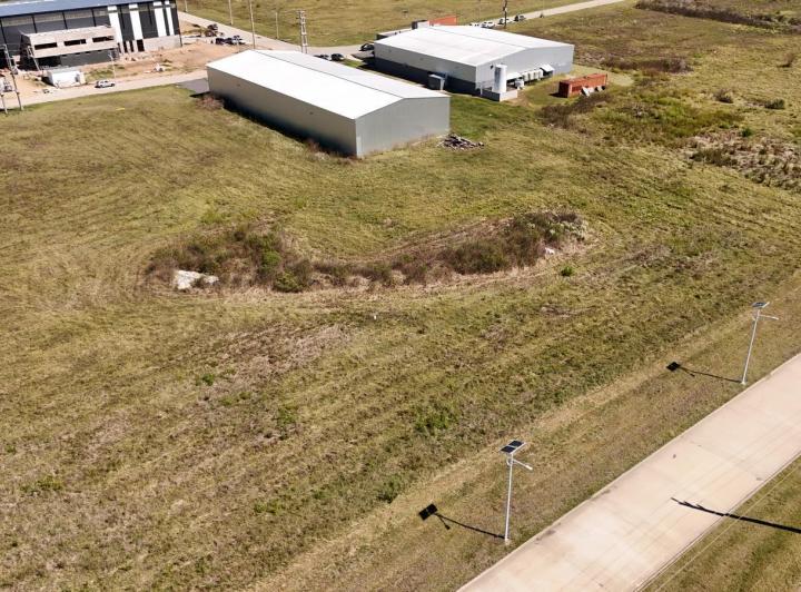 Terreno · 2400m²