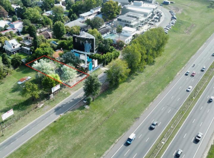 Terreno · 612m²