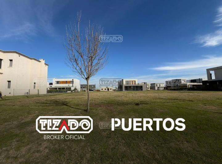 Terreno · 602m²