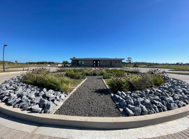 Terreno · 683m²