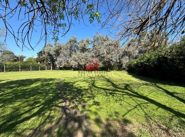 Terreno · 1772m²