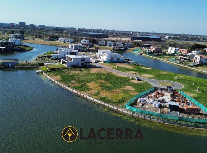 Terreno · 78807m²