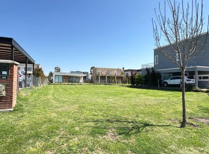 Terreno · 477m²