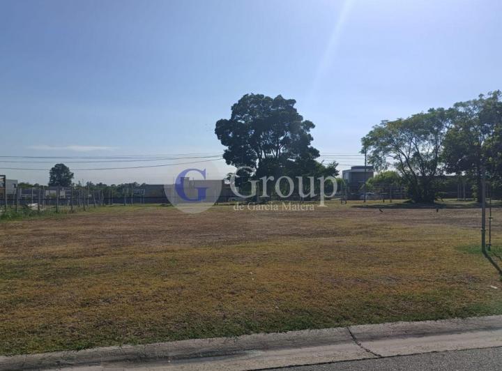 Terreno · 573m²