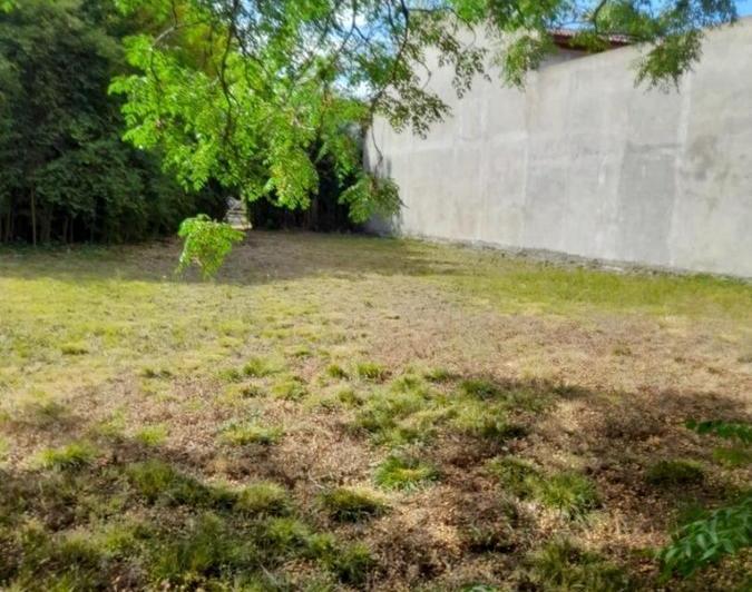 Terreno · 440m²