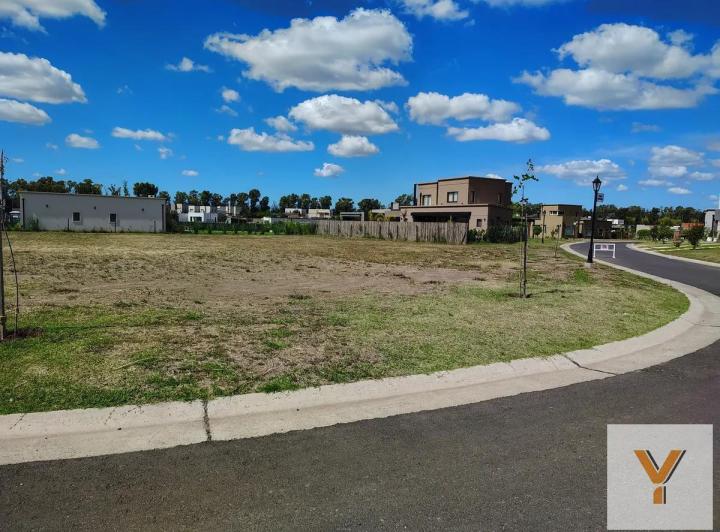 Terreno · 527m²