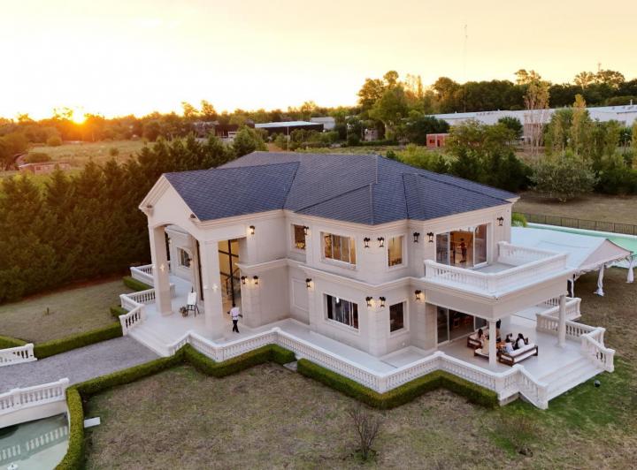 Terreno · 832m²