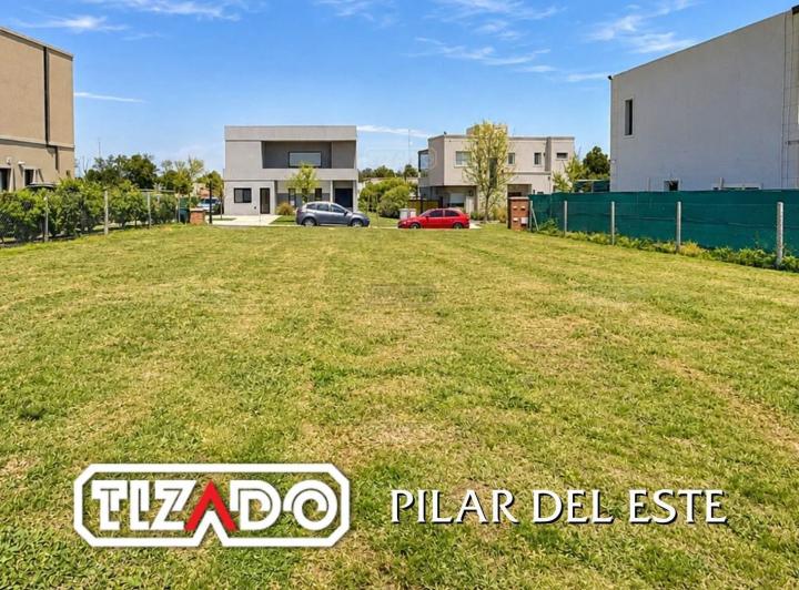 Terreno · 590m²