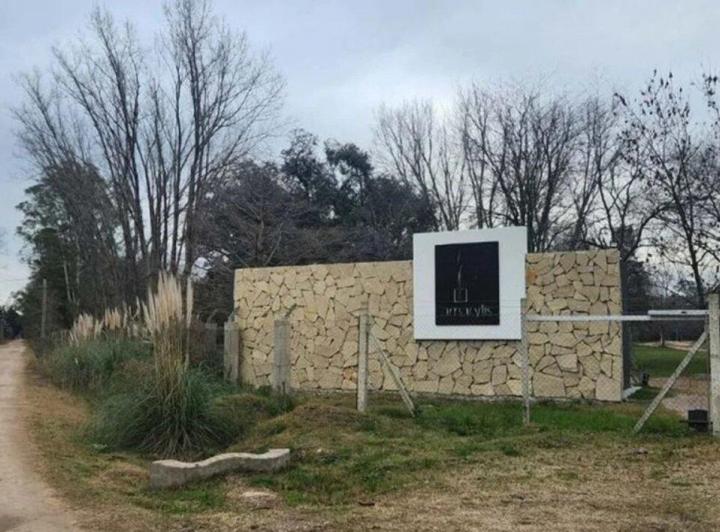 Terreno · 1630m²