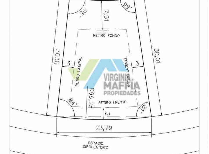 Terreno · 600m²