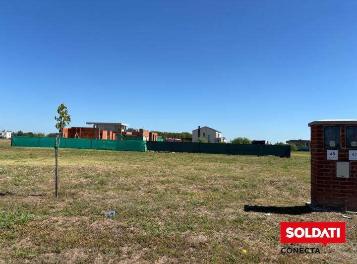 Terreno · 617m²