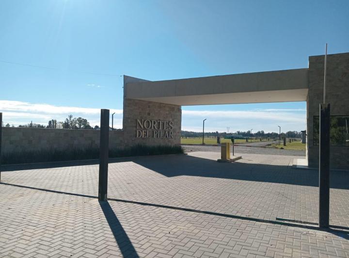 Terreno · 600m²