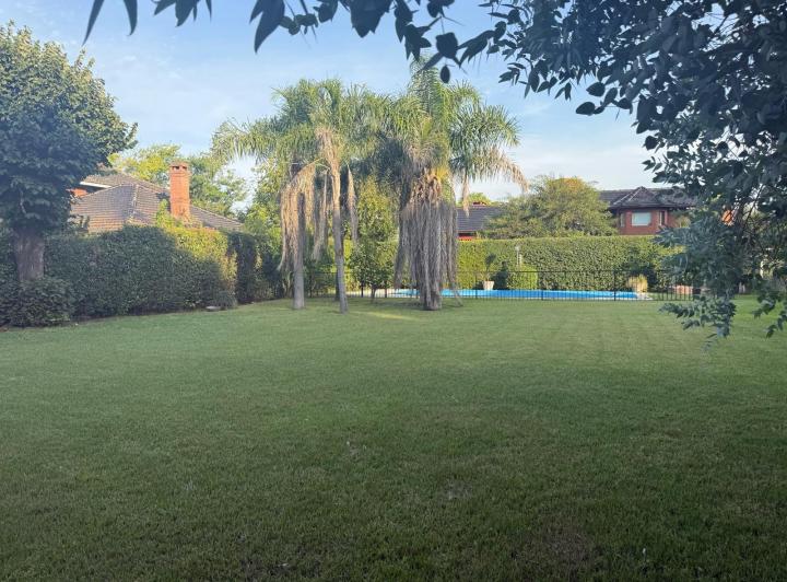 Terreno · 650m²