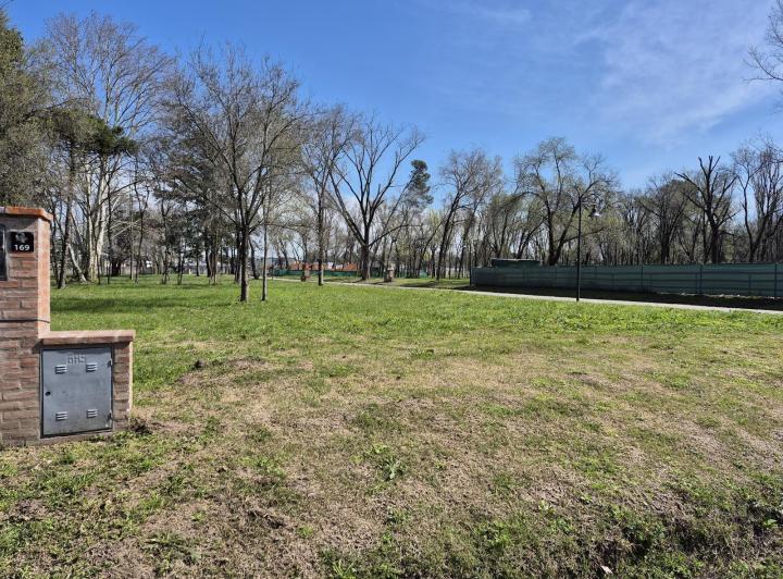 Terreno · 756m²