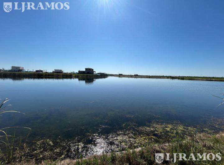 Terreno · 1084m²