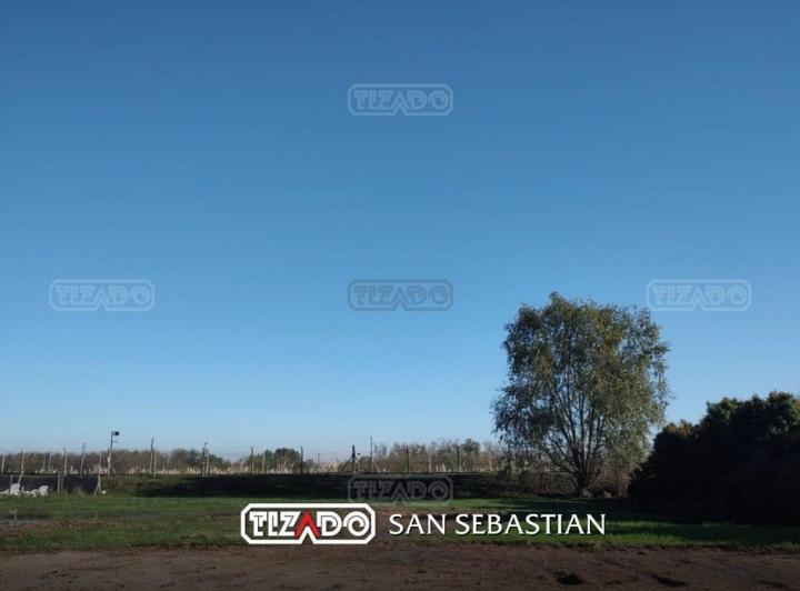 Terreno · 823m²