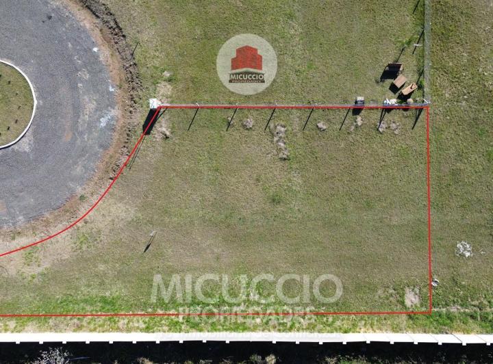 Terreno · 624m²