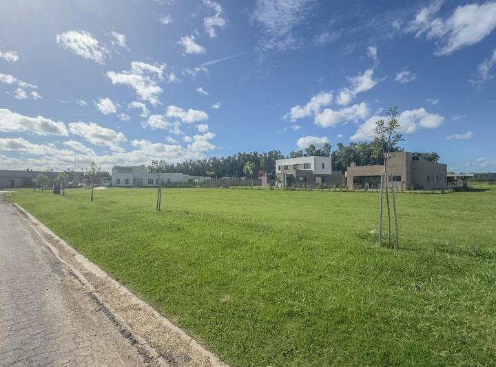 Terreno · 800m²