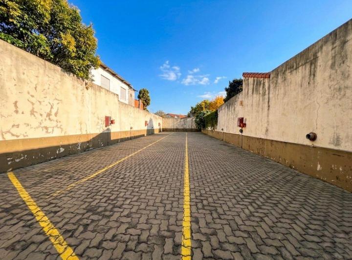 Terreno · 276m²