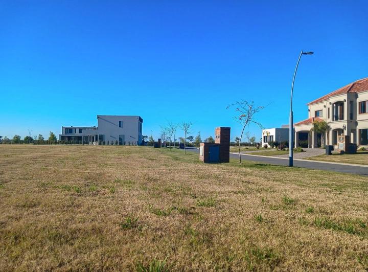 Terreno · 625m²