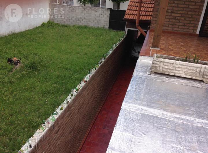 Terreno · 300m²