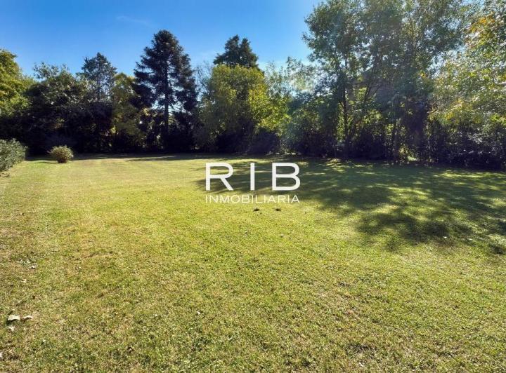 Terreno · 1000m²