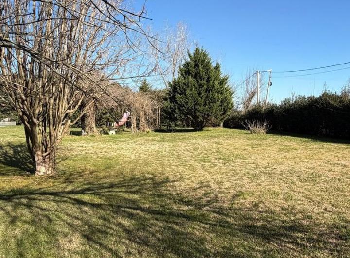 Terreno · 1090m²