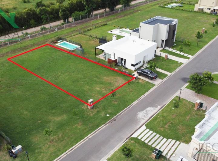 Terreno · 532m²