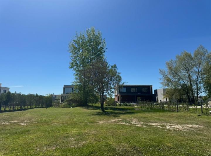Terreno · 800m²