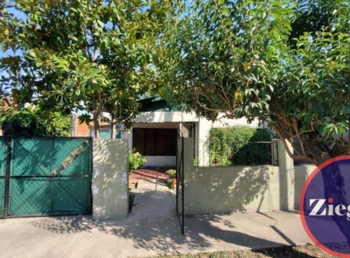 Terreno · 238m²