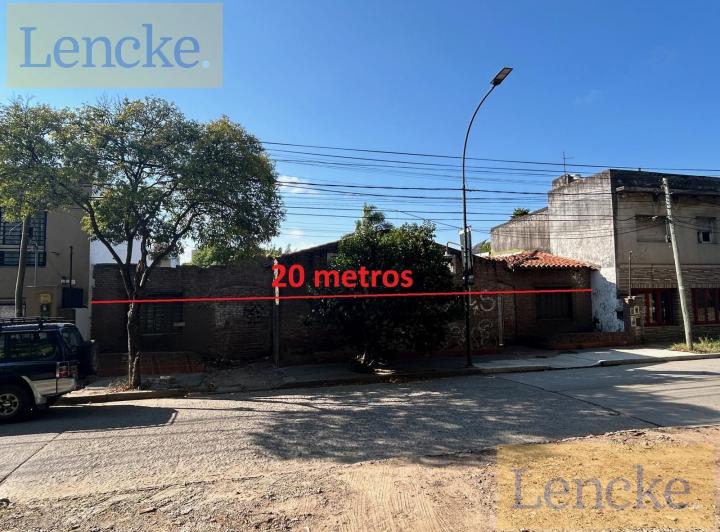 Terreno · 662m²