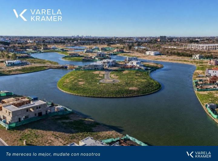 Terreno · 631m²