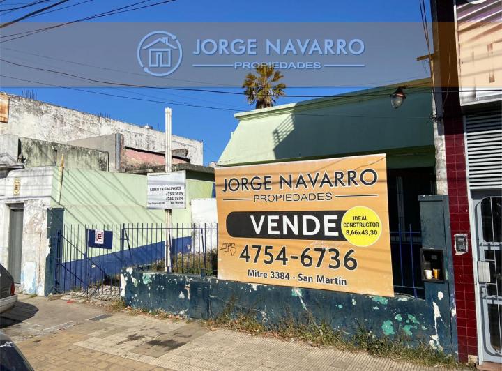 Terreno · 240m² · 1 Cochera