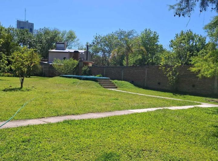 Terreno · 1602m²
