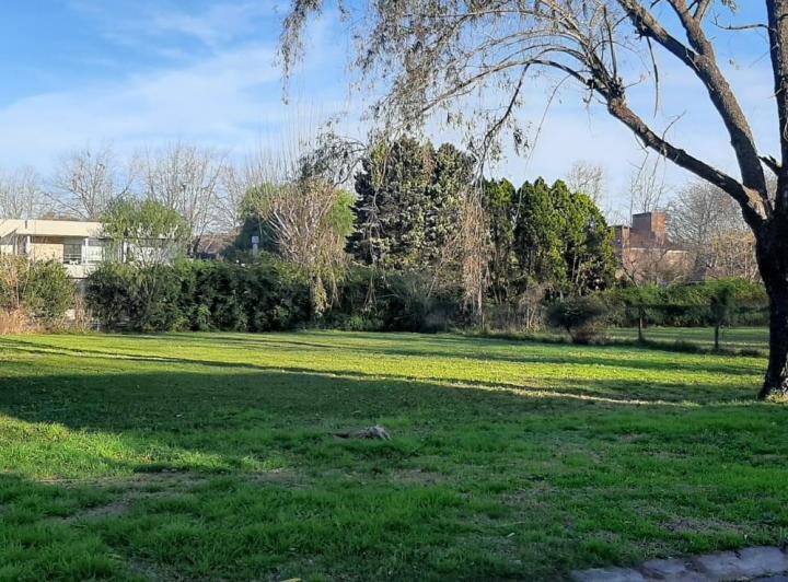 Terreno · 920m²