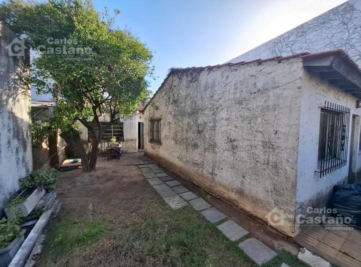 Terreno · 183m²