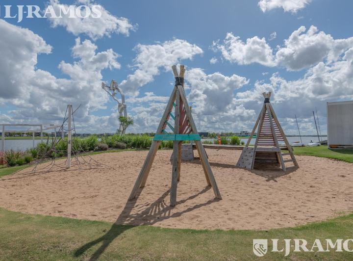 Terreno · 625m²
