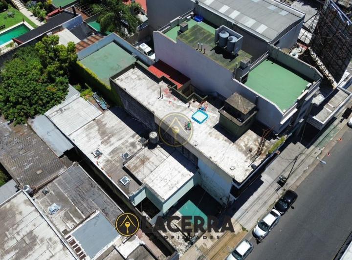 Terreno · 240m²
