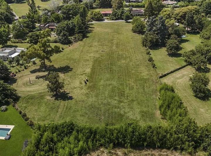 Terreno · 7775m²