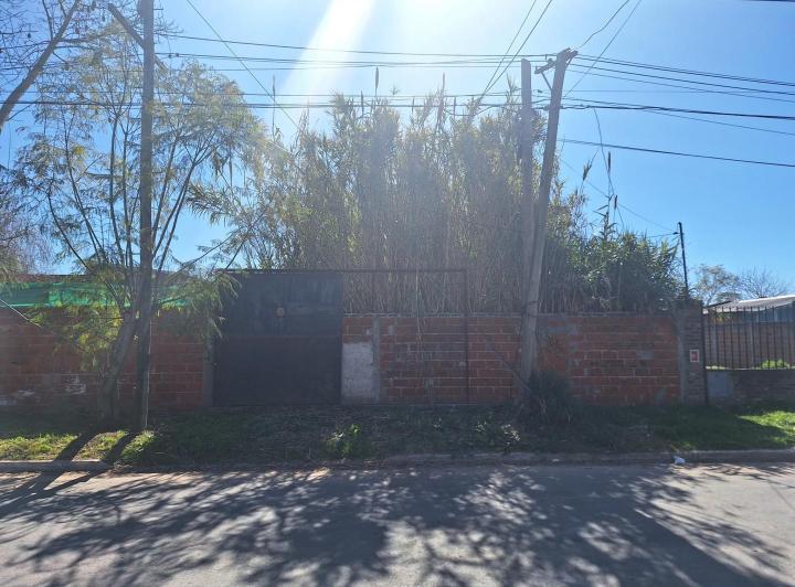Terreno · 400m²