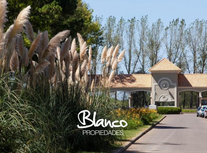 Terreno · 2478m²