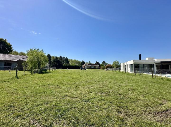 Terreno · 1020m²