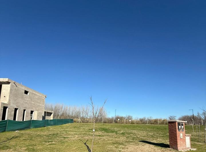 Terreno · 550m²