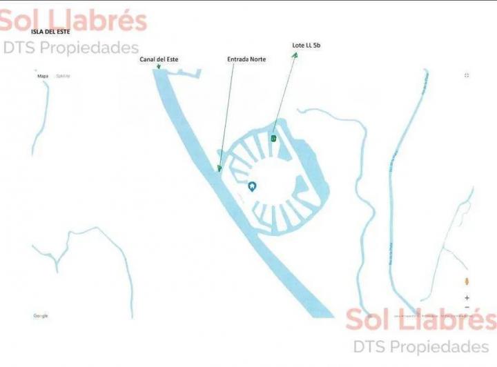 Terreno · 703m²