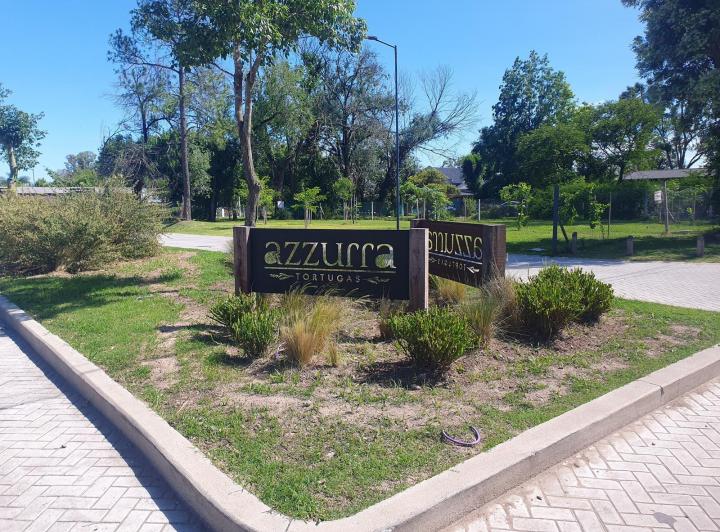 Terreno · 915m²