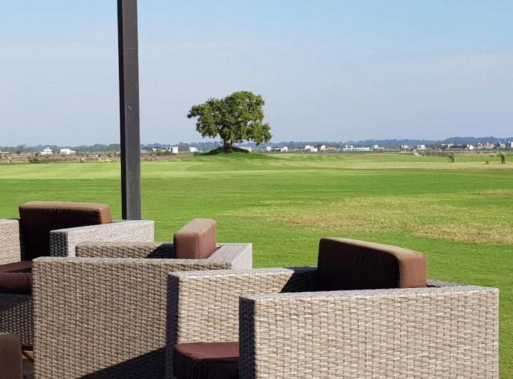 Terreno · 853m²