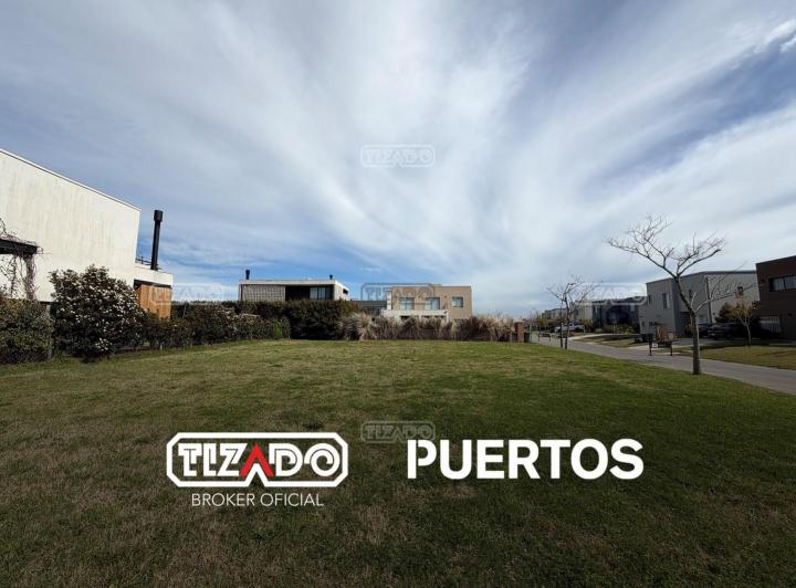 Terreno · 562m²