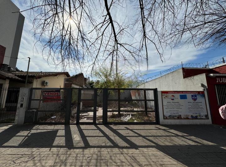 Terreno · 190m²